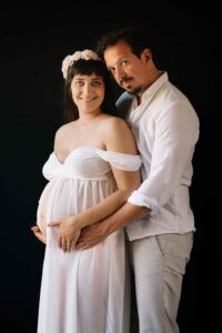 Séance photo de couple pendant la grossesse de madame